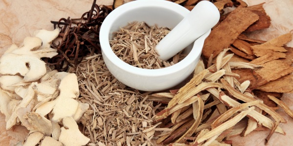 抗がん剤の副作用に漢方薬 | がん免疫療法コラム | 6種複合免疫療法